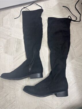 Women's Over-the-Knee Black Suede Black Boots - Size 9